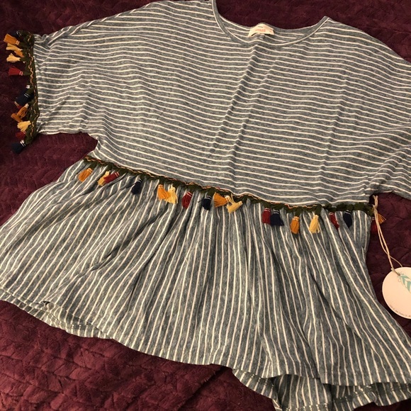 Beans new short sleeved peplum tassel tee. - Picture 1 of 5